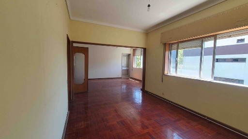 Apartamento T3+1 | Avenida Fernão Magalhães | Rua Prof. Duarte Leite
