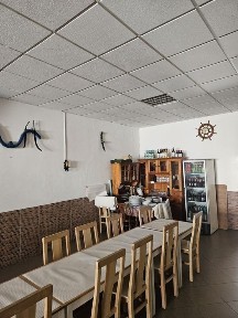 Restaurante/pizzaria/habitação
