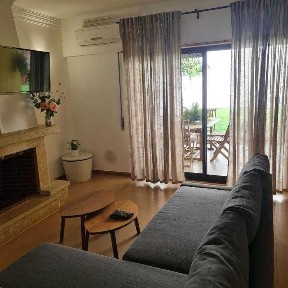 T0 Estudio Parede Linha de Cascais