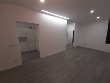APARTAMENTO T1 EM TOMAR - ARRENDAMENTO