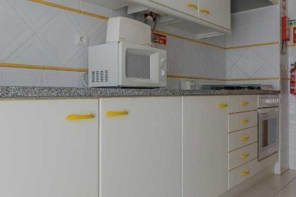 Arrenda-se T1 de 10 Novembro a 10 Junho 2026