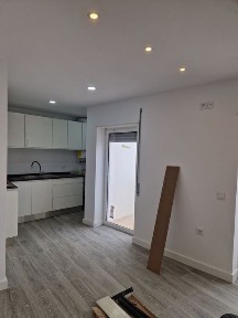 Apartamento T2 Rooftop. Moita. com terraço vista rio Tejo, Lisboa
