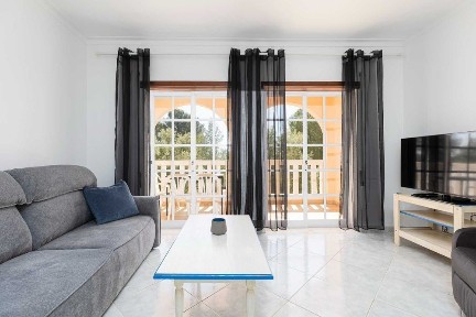 Apartamento T2 Praia do Vau. Arrendamento de Inverno.