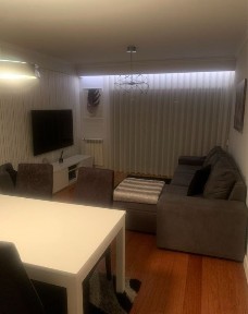 Apartamento centro Gaia cond. fechado c/ garagem e cozinha equipada