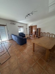 Arrenda se apartamento T3 totalmente mobilado