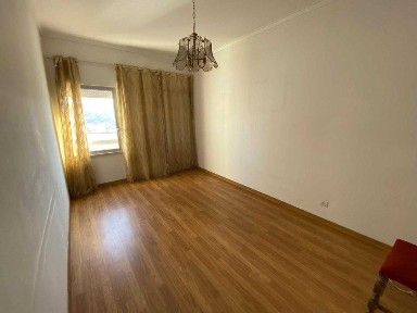 Apartamento T3 na Costa da Caparica na rua José Vicente da Costa