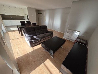 Arrenda-se apartamento T1 centro São João da Madeira