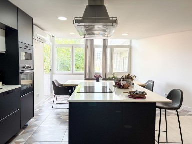 Apartamento T2 100m2 - Bairro Salgado Setúbal