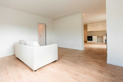 Arrendamento T3 Totalmente Remodelado