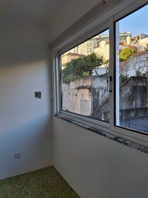 Apartamento T1, perto do Pingo Doce na Rua do Brasil Coimbra