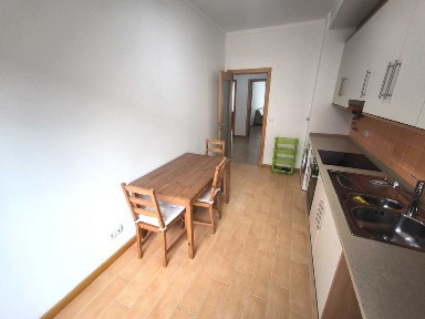 Apartamento T2 como novo - Terraço, 2 estacionamentos