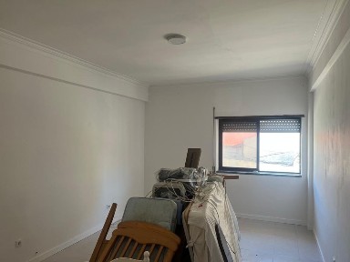 Arrendo apartamento T3 centro Baixa da Banheira