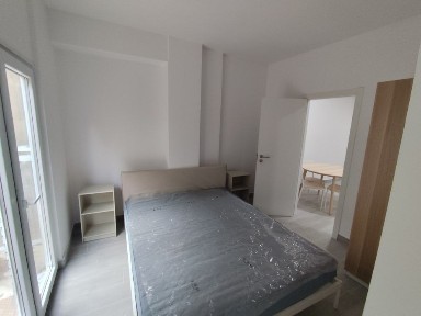 Arrendo T1 com Quintal. Centro da Cova da Piedade