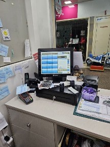 Trespasse Lavandaria Joaninha no Centro Comercial Serra Nova,.