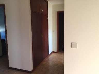 T4 avintes (escolas) 2 wc