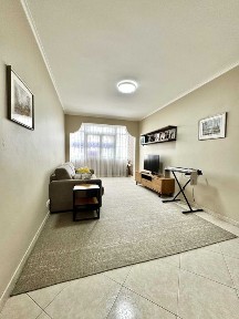 Apartamento T2 totalmente mobilado à venda na Rua Aquilino Ribeiro, 24