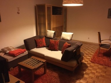 T2 Mobilado, Garagem 2 viaturas e Elevador - Rua de Camões,327 Porto