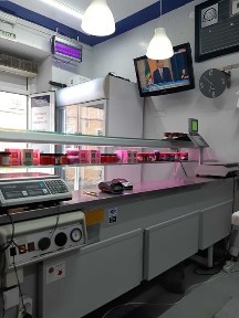 TALHO PRONTO A TRABALHAR (com carteira de clientes e boa localização)