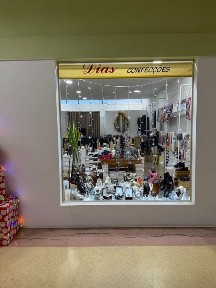 Loja a venda nas taipas