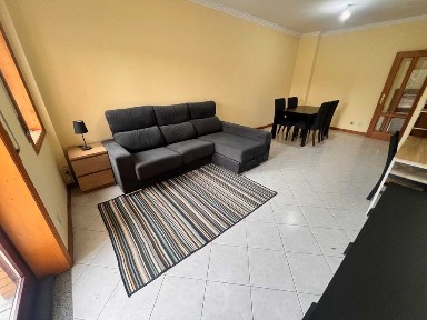 Apartamento T2 Valadares (2wc - mobilado)