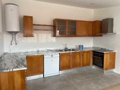 Apartamento T1 centro da Marteleira