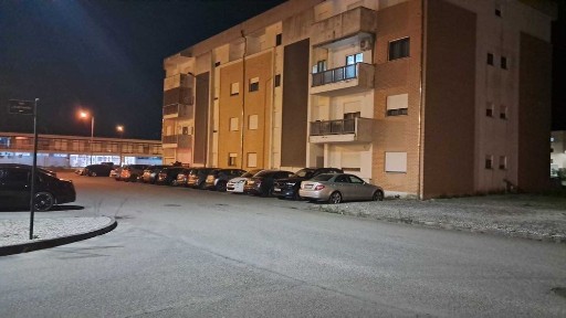 Arrenda-se Apartamento T2 com garagem