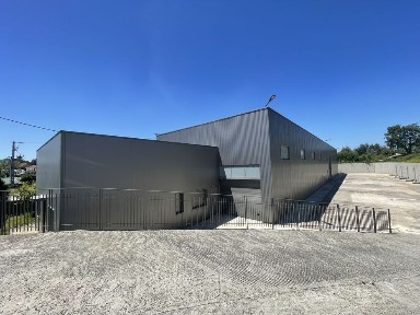 ARMAZÉM c/ espaço exterior e c/ escritórios para arrendamento/ Pedrouços | Maia | Porto a 2 Km do HSJ