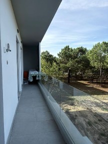 Fantásticos Apartamentos, arrecadação e lugar de estacionamento Novos