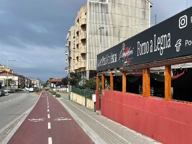 Pizzaria / restaurante em Espinho