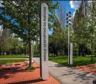 T3 com Garagem e Elevador | Junto ao Parque Desportivo da Rodovia | 1200€