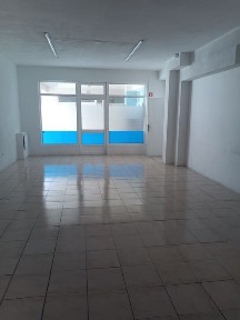 Loja comercial em AVER-O-MAR