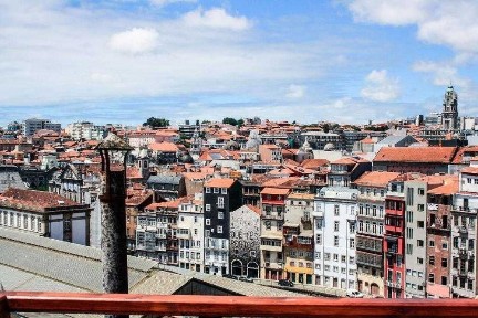 Porto, Cedofeita, Santo Ildefonso, Sé, Miragaia, São Nicolau E Vitória