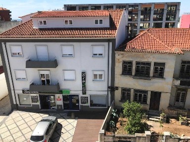 Arrenda T4 em Celas, Coimbra