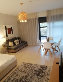 Apartamento tipo estúdio em condomínio fechado