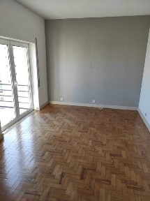 Apartamento T2 Olivais SUL com boas vistas, central
