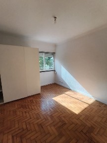 T1 Pedralvas Benfica, bom estado, boas áreas