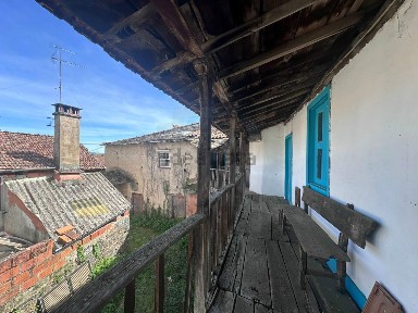 Casa de aldeia à venda em Oleirinhos s/n