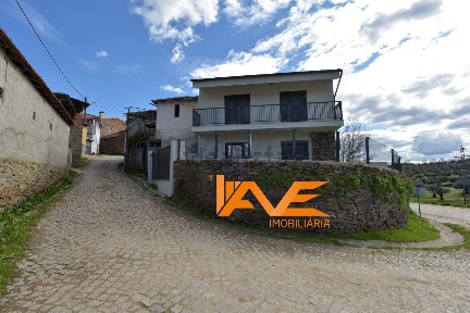 Mascarenhas, Rua central 4580-286