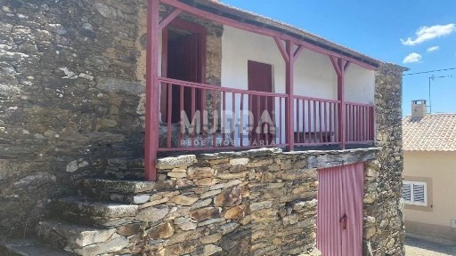 Casa ou moradia à venda em Quirás