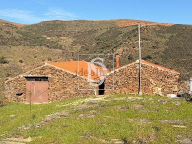 Quinta à venda em Urros