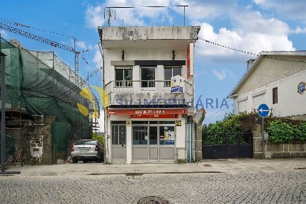 Carrazeda de Ansiães, Rua Marechal Carmona, 69