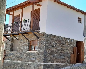 Casa de aldeia à venda em Vilarelhos