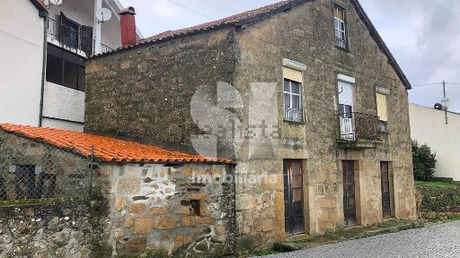 Herdade à venda na Rua Central