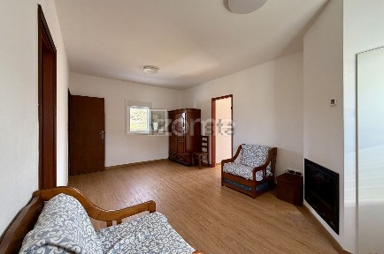 Andar de moradia à venda em N213