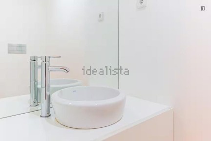 Arrendamento de apartamento T1 na Rua Das Oliveiras