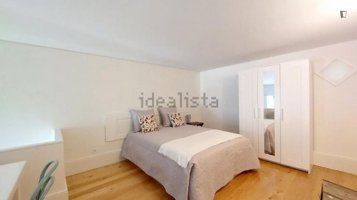 Arrendamento de apartamento T2 na Rua do Bonjardim