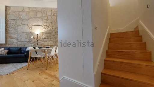Arrendamento de apartamento T2 na Rua do Rosário