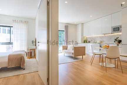 Arrendamento de apartamento T1 na Rua do Paraíso
