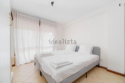 Arrendamento de apartamento T0 na Rua de Cedofeita