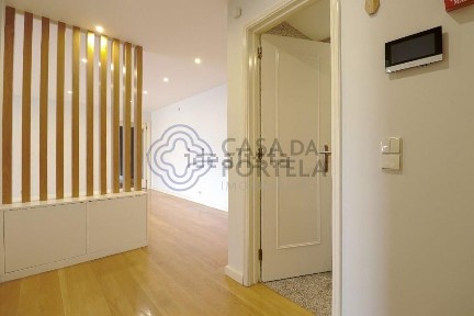 Arrendamento de apartamento T2 na Praia